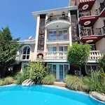 Messembria Апартамент *