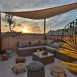 Messembria Апартамент *