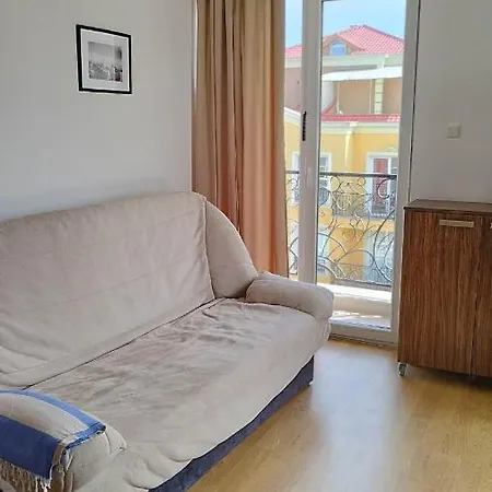Apartment Messembria